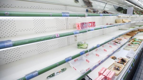 正规炒股配资网站 前白宫高官：关税政策影响将于下月底在全美显现